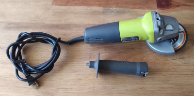 AMOLADORA ANGULAR RYOBI