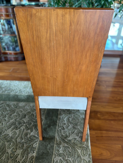 Sillas para comedor de madera masías de muy buena calidad en buen estado 12 sillas 