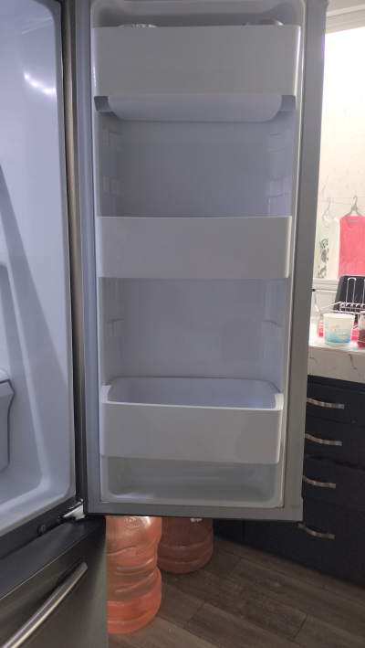 Refrigerador Samsung con fábrica de hielo 