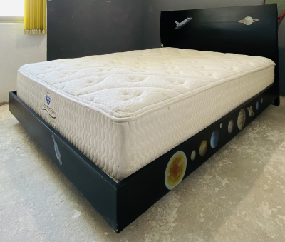 Recámara Matrimonial con colchón spring air