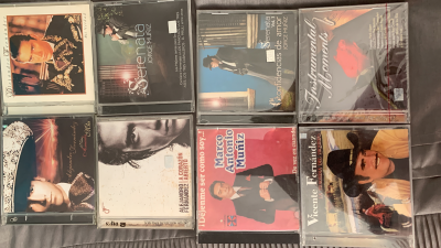 MÚSICA en CDS y Cassettes
