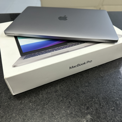 MacBook Pro 2020.Touch Bar.Touch Id.M1.16gb.512gb