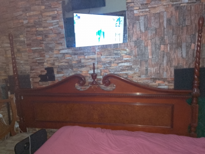 Cabecera clásica de caoba 