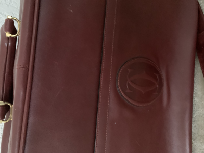 Portafolio maletín marca Cartier
