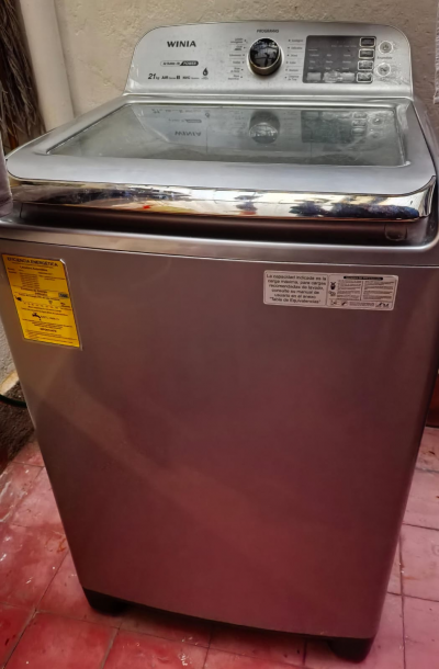LAVADORA WINIA 21 KG 
