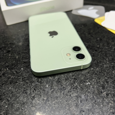 IPhone 12 64gb Verde. Libre
