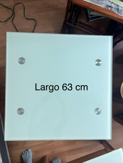 Set de mesas madera y vidrio