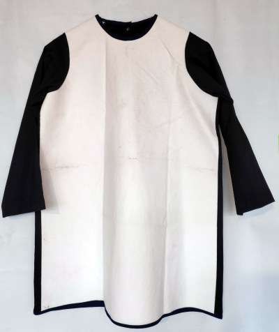dos Batas Escolares para Artes y Manualidades, Talla 8 Infantil