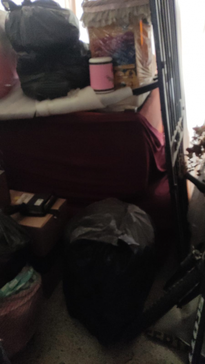 SALA LISTA PARA RESTAURAR