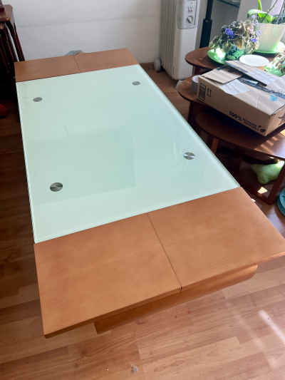 Set de mesas madera y vidrio