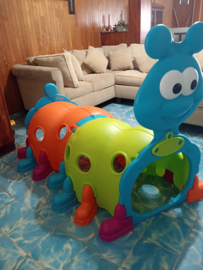 JUEGO GUSANO MARCA FEBER HAPPY CATERTPILLAR