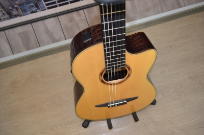 GUITARRA ELECTROACÚSTICA YAMAHA NCX 1200R