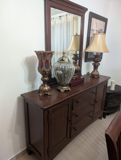 Comedor de madera americano 