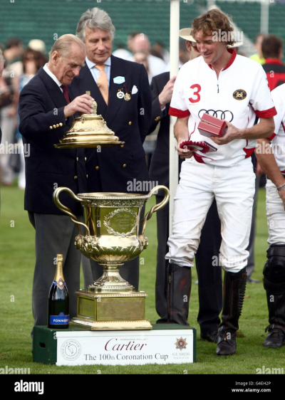 Portafolio maletín marca Cartier