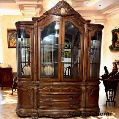 ELEGANTE COMEDOR AICO MICHAEL AMINI