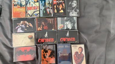 MÚSICA en CDS y Cassettes