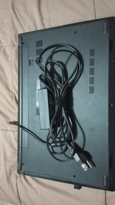 Laptop Dell Inspiron 15 3000