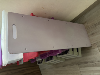 Zapatero y/u organizador con 4 filas y 12 cajas de plástico  