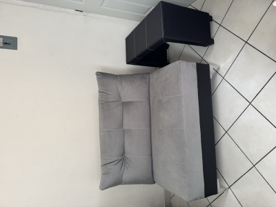 Sillón dos plazas con mesita 