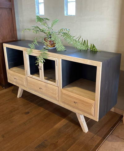 Trinchados / Credenza estilo Nordiko