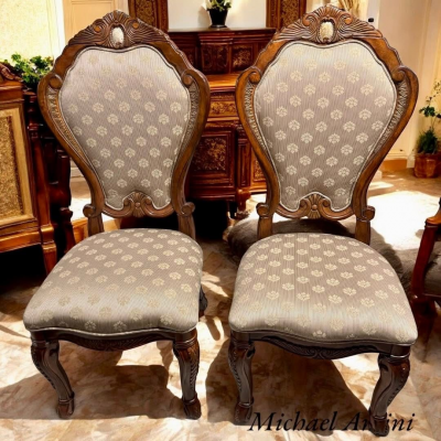 ELEGANTE COMEDOR AICO MICHAEL AMINI