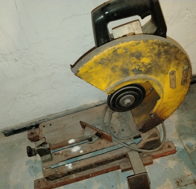 Cortadora de metal y madera 