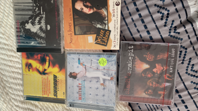 MÚSICA en CDS y Cassettes