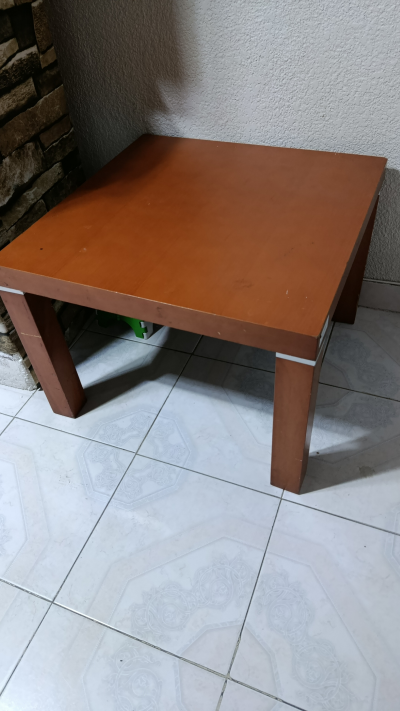 Mesa de madera.