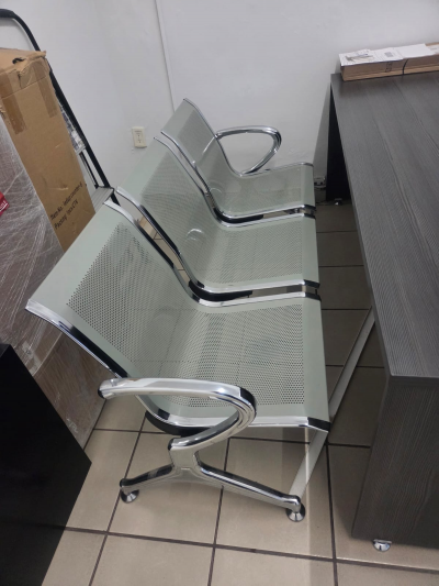 Mobiliario de oficina usado