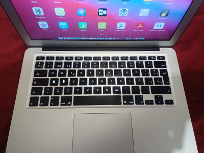 Macbook air 13.5 pulgadas 2017 