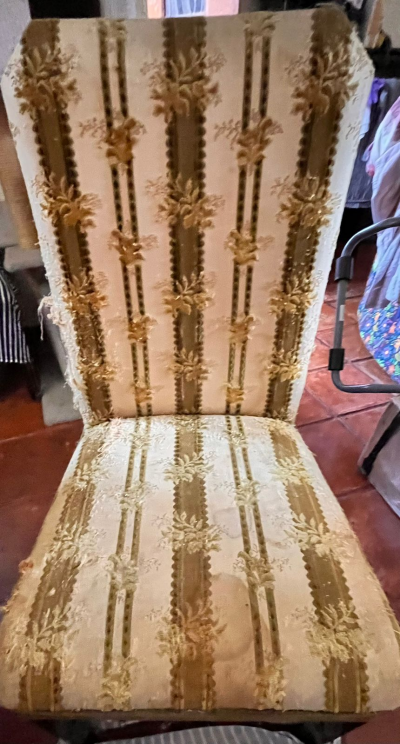 comedor de caoba estilo tradicional 8 sillas con vitrina, buffetera y aparador y 