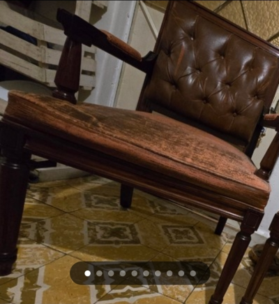 Par de sillones de caoba marca PACO SOBRINO
