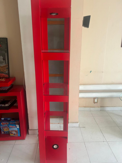 Juego  color Rojo para colocar adornos y entretenimiento para salda o comedor