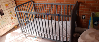 Cuna de madera sustentable