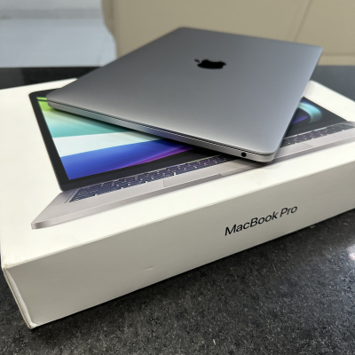 MacBook Pro 2020.Touch Bar.Touch Id.M1.16gb.512gb