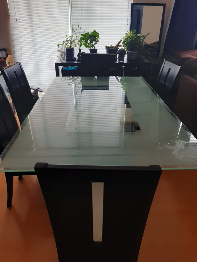 Comedor con 6 sillas