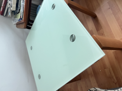 Set de mesas madera y vidrio