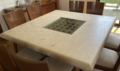 Comedor para 8 personas base de marmol