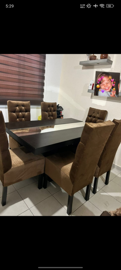 Comedores, salas, recámaras y algo más 