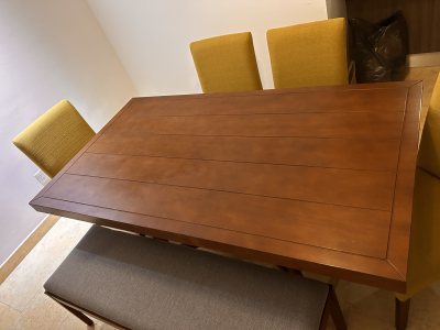 Comedor con seis plazas