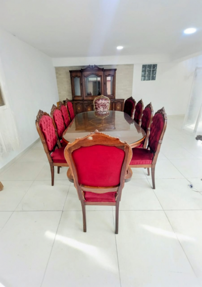 comedor 10 sillas, sala y trinchador