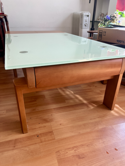 Set de mesas madera y vidrio