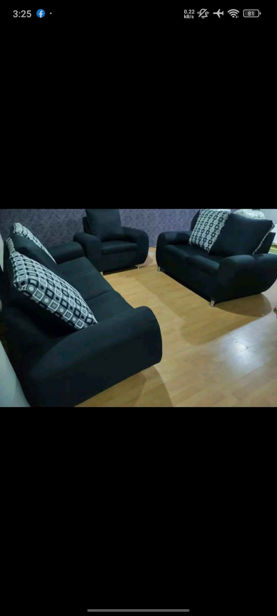 Comedores, salas, recámaras y algo más 