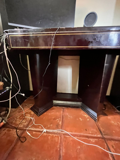 comedor de caoba estilo tradicional 8 sillas con vitrina, buffetera y aparador y 
