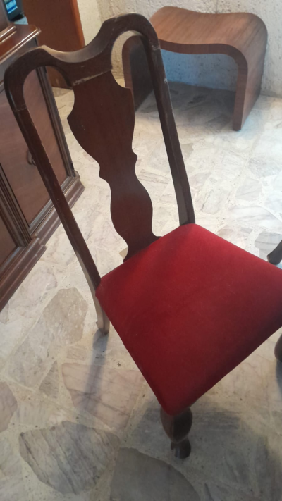 comedor con 7 sillas madera fina