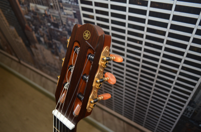 GUITARRA ELECTROACÚSTICA YAMAHA NCX 1200R